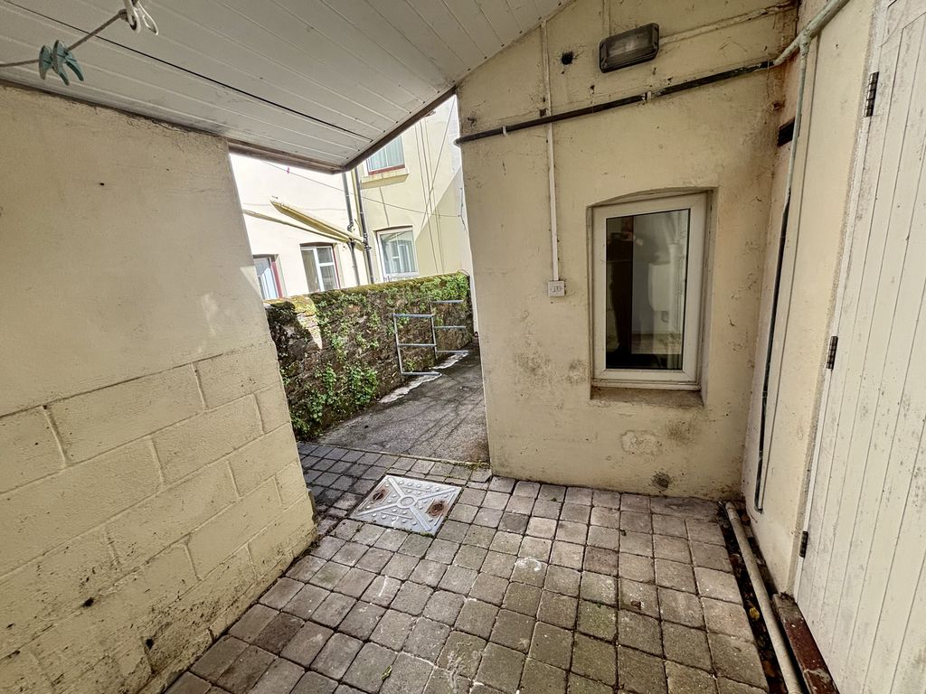Clifden Terrace